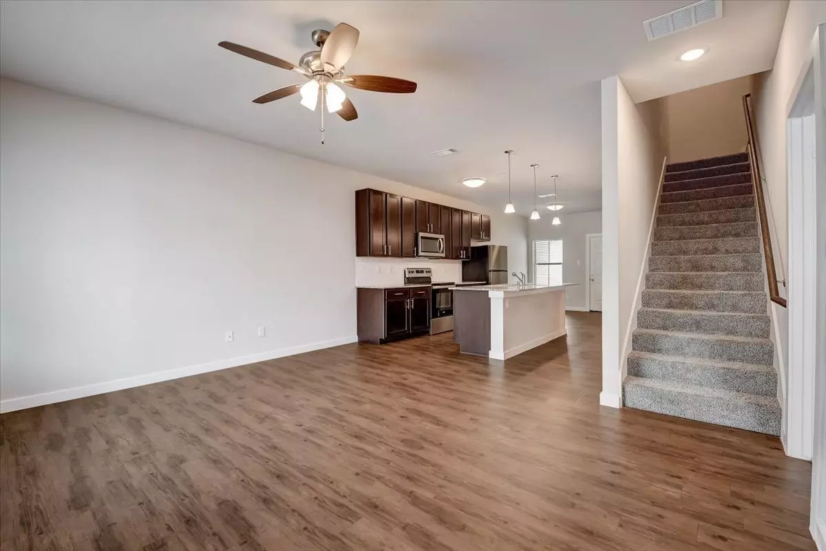 Townhomes at Bluebonnet Trails photo 4