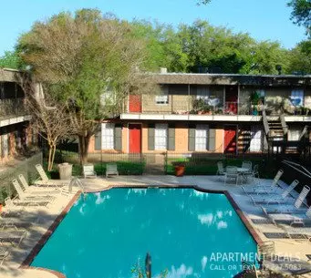 47 Buccaneer Lane, Houston, TX 77062 photo 3