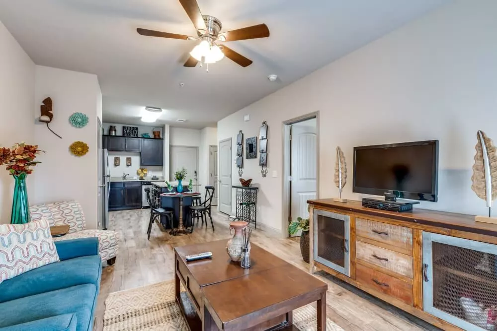 Remi Apartment Homes photo 3